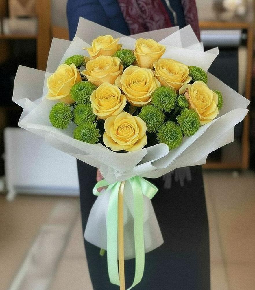 Букет цветов из: Хризантемы и Розы в Успенской