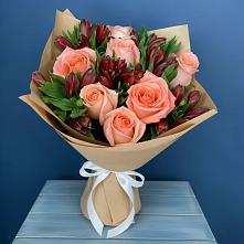 Букет цветов из:  Розы и Альстромерии в Успенской
