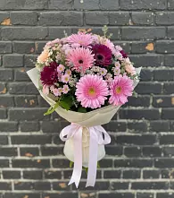 Букет цветов из:  Герберы и Хризантемы в Успенской
