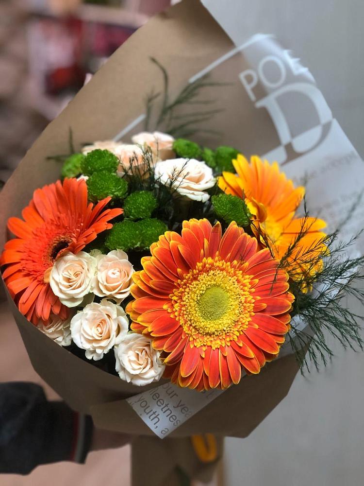 Букет цветов из: Герберы, Хризантемы и Розы в Успенской