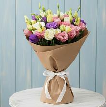 Букет цветов из:  Лизиантусы в Успенской