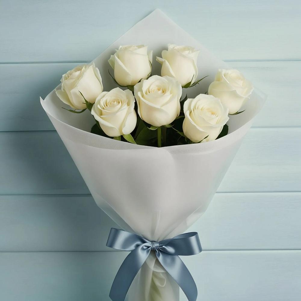 Букет 7 Белых роз Эдлесс Лав в Успенской
